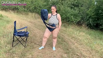Mia Sweetheart Fits Her Fat Ass In Jeans
